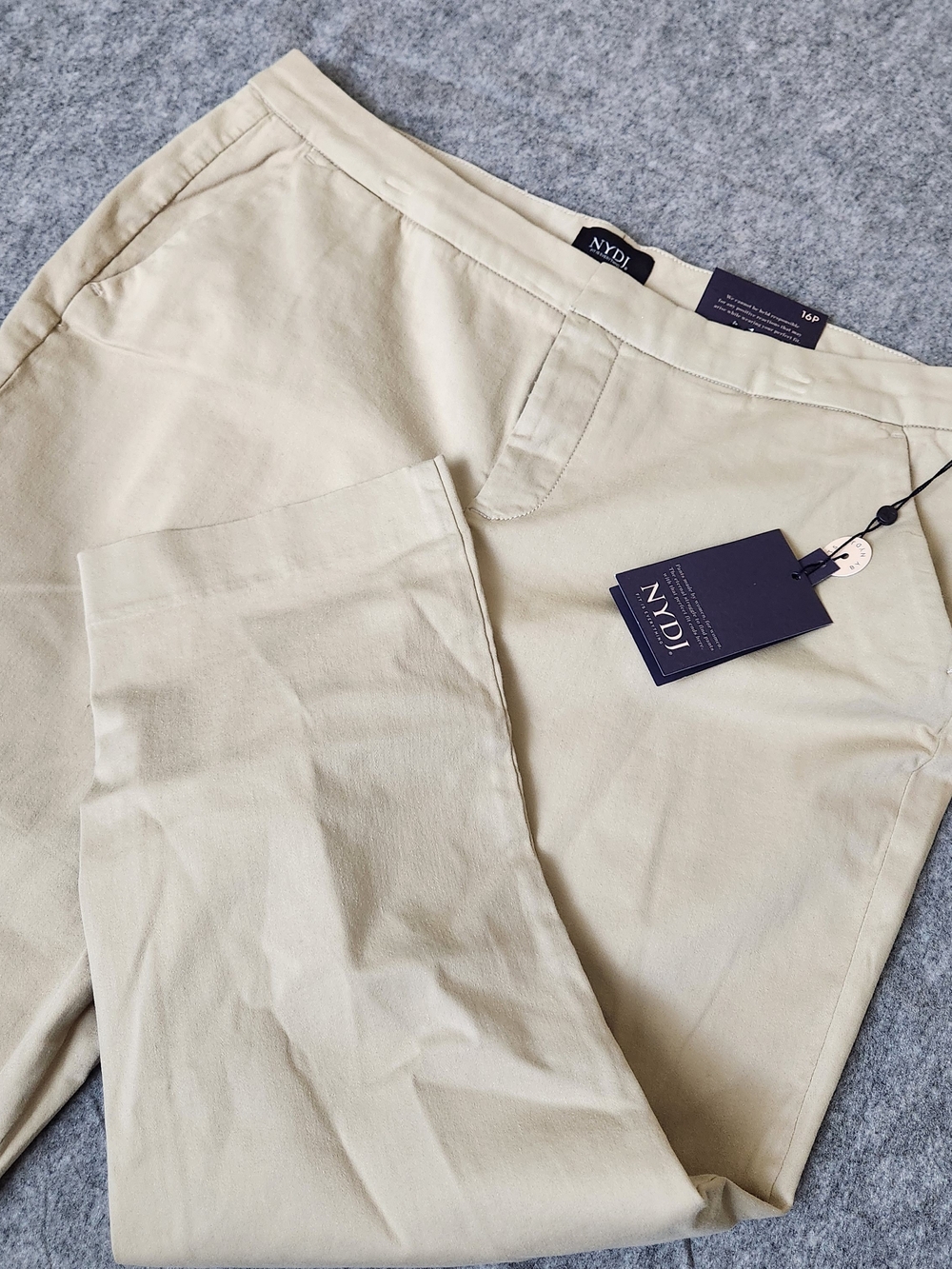 NWT NYDJ Everyday Cropped Trouser Pant Women's 16P Petite Beige Lift Tuck Casual
